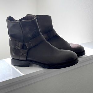 Frye motorcycle boots